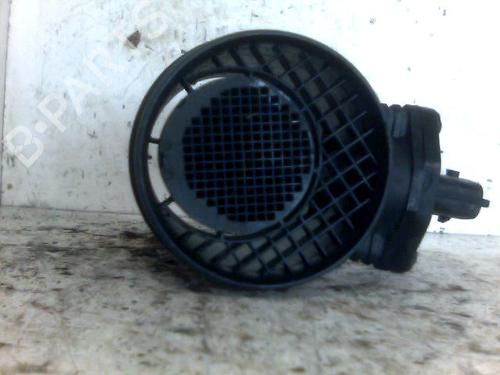 Used Mass air flow sensor OPEL ZAFIRA A MPV (T98) 2.2 DTI 16V (F75) (125 hp) 26092111