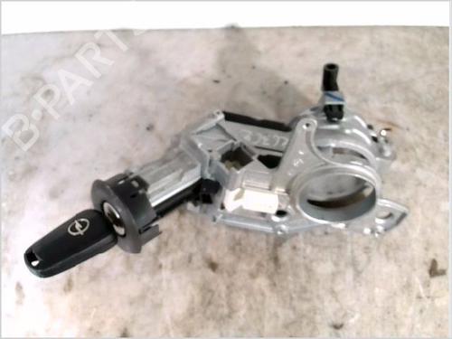 Used Ignition barrel Ignition barrel OPEL ZAFIRA / ZAFIRA FAMILY B (A05) 1.9 CDTI (M75) (120 hp) 28324556 28324556