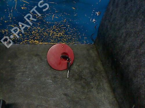 Bouchon de réservoir RENAULT CLIO I (B/C57_, 5/357_) 1.9 D (B/C/S576, B/C/S57L) (64 hp) 26060446