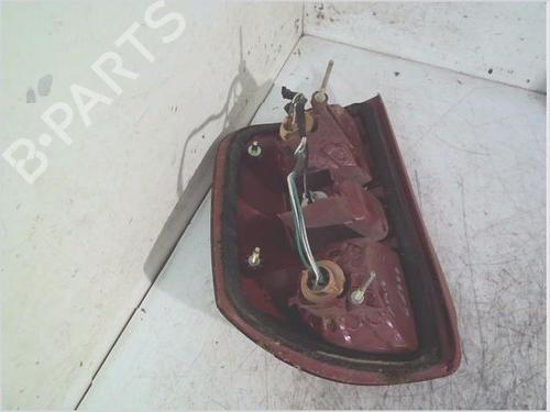Left taillight TOYOTA RAV 4 II (_A2_) 2.0 D 4WD (CLA20_, CLA21_, CLA20R, CLA21R) | BP26118587C34 