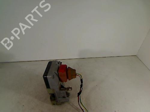 Used Front left lock PEUGEOT 306 Hatchback (7A, 7C, N3, N5) 1.4 (75 hp) 26064507
