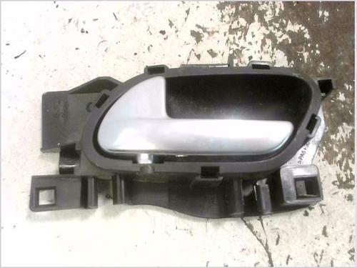 Used Rear left interior door handle Rear left interior door handle PEUGEOT 208 I (CA_, CC_) 1.6 BlueHDi 100 (100 hp) 40086921 40086921