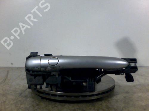 Used Rear left exterior door handle RENAULT SCÉNIC II (JM0/1_) 1.9 dCi (JM0G, JM12, JM1G, JM2C) (120 hp) 26068800