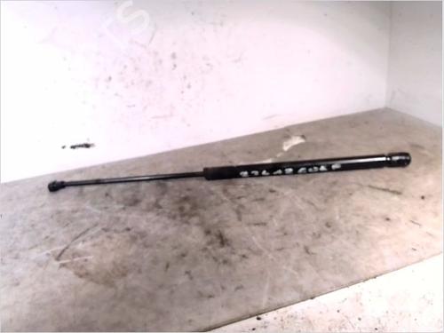 Used Tailgate lift support VW GOLF IV (1J1) 1.9 TDI (115 hp) 26106581