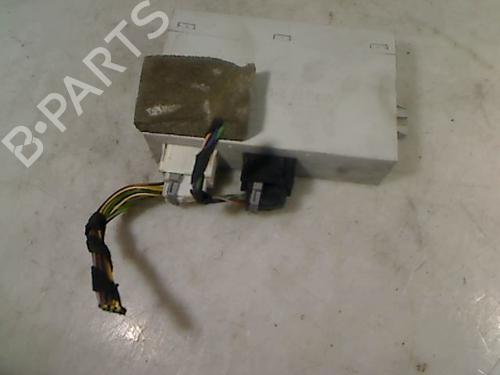 Used Electronic module BMW 3 (E46) 320 d (150 hp) 26079189
