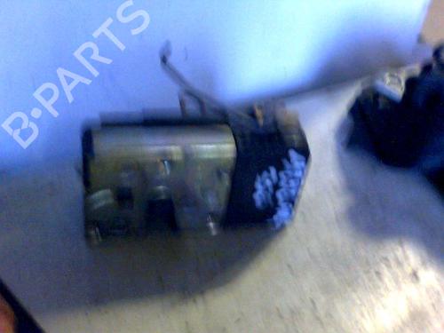 Used Front left lock PEUGEOT 306 Hatchback (7A, 7C, N3, N5) 1.4 (75 hp) 27203095
