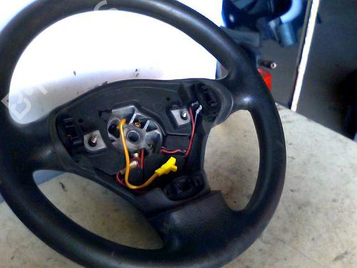 Used Steering wheel FORD FIESTA IV (JA_, JB_) 1.25 i 16V (75 hp) 26117850