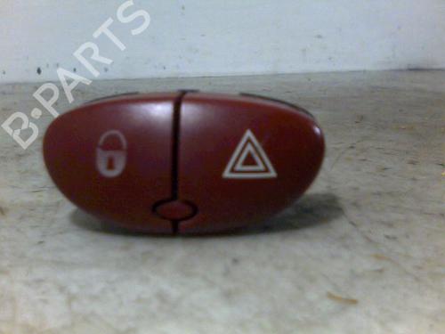 Used Warning switch PEUGEOT 206 Hatchback (2A/C) 1.4 HDi eco 70 (68 hp) 26066248