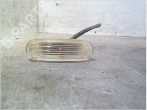 Used Left side indicator Left side indicator FIAT GRANDE PUNTO (199_) 1.4 (199AXB11, 199AXB1A, 199BXB1A, 199AXL1A) (77 hp) 36392178 36392178