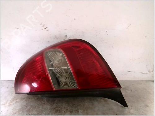 Used Right taillight CITROËN C5 I (DC_) 2.0 HDi (DCRHZB, DCRHZE) (109 hp) 26102216