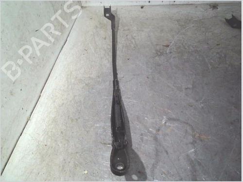 Used Front windshield wiper arm Front windshield wiper arm 38831344 38831344