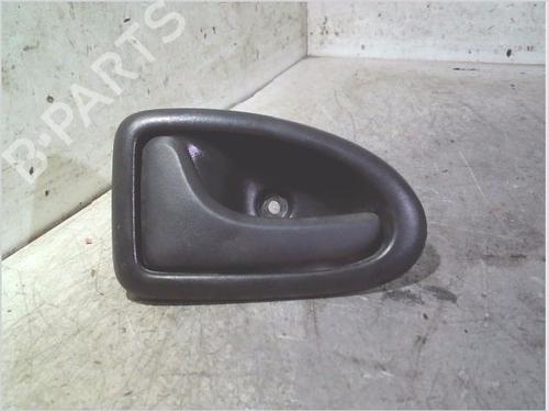 Used Front left interior door handle Front left interior door handle 38987086 38987086