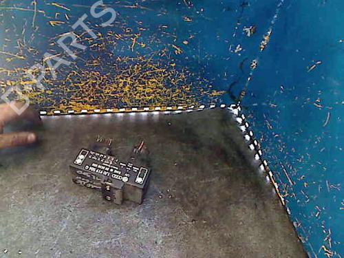 Used Electronic sensor VW GOLF IV (1J1) 1.6 16V (105 hp) 29540334