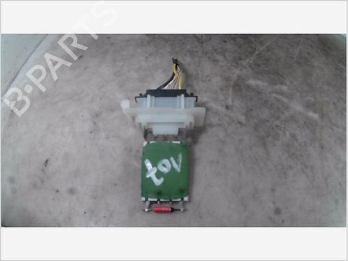 Used Heater resistor PEUGEOT 107 (PM_, PN_) 1.0 (68 hp) 26097348