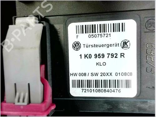 Front right window mechanism VW GOLF VI (5K1) 1.6 | BP35920975C23 - Image 4