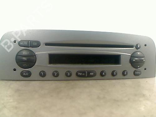 Used Radio ALFA ROMEO 147 (937_) 1.6 16V T.SPARK ECO (937.AXA1A, 937.BXA1A) (105 hp) 26062890