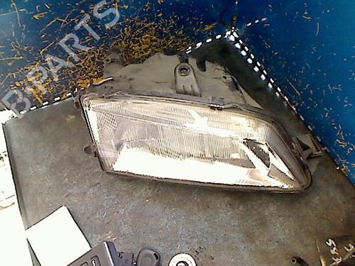 Højre forlygte PEUGEOT 306 Hatchback (7A, 7C, N3, N5) 1.4 (75 hp) 28808126