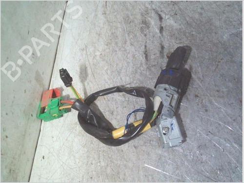 Used Ignition barrel TOYOTA AYGO (_B1_) 1.4 D-4D (WNB10_, WNB10R) (54 hp) 29504396