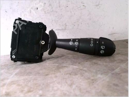 Used Switch Switch RENAULT CLIO III (BR0/1, CR0/1) 1.5 dCi (75 hp) 34002389 34002389