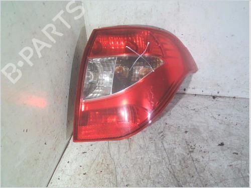 Højre baglygte Højre baglygte NISSAN CABSTAR (F24M, F24W) 28.12 DCI, 32.12 DCI, 34.12 DCI, 35.12 DCI 2.5 (F24M) (122 hp) 33682922 33682922