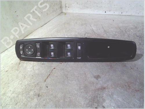 Comutador Comutador RENAULT MEGANE III Hatchback (BZ0/1_, B3_) 1.5 dCi (106 hp) 33818576 33818576