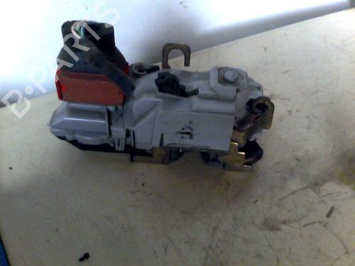 Used Front left lock PEUGEOT 306 Hatchback (7A, 7C, N3, N5) 1.6 (89 hp) 27203094