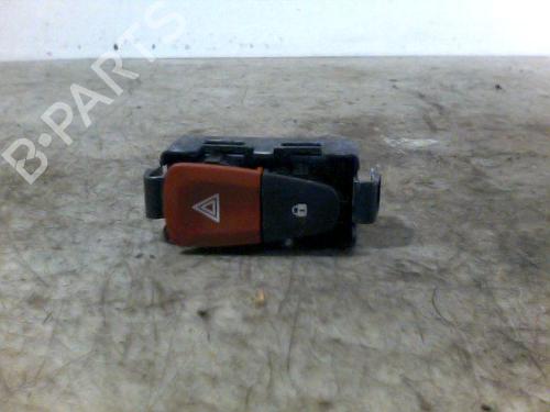 Advarselsbryter RENAULT MEGANE III Hatchback (BZ0/1_, B3_) 1.5 dCi (86 hp) 26067641