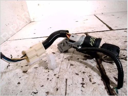 Used Ignition barrel TOYOTA AYGO (_B1_) 1.0 (KGB10_, KGB10R) (68 hp) 26093566