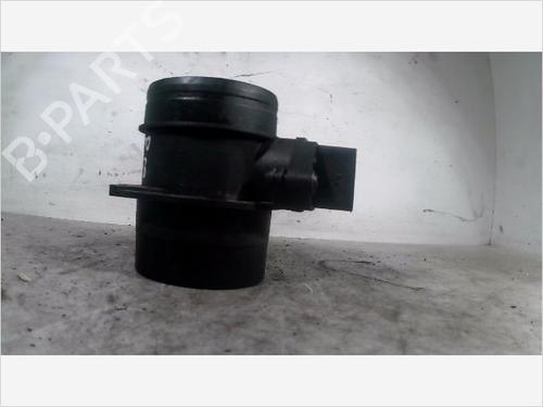 Używane Przepływomierz masowy powietrza SKODA OCTAVIA II (1Z3) 2.0 TDI 16V (140 hp) 31260574