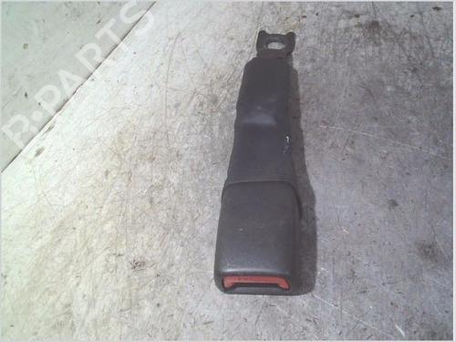 Used Seat buckle CITROËN C1 (PM_, PN_) 1.0 (68 hp) 30883524