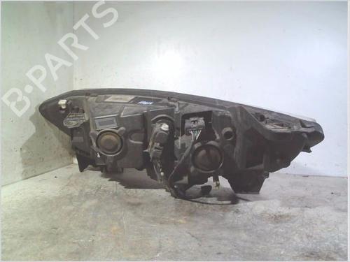 Right headlight RENAULT ESPACE V (JR_) 1.6 dCi 160 | BP32216252C29
