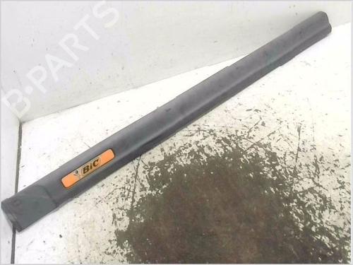 Used Door moulding trim Door moulding trim CITROËN SAXO (S0, S1) 1.1 X, SX (60 hp) 40086911 40086911