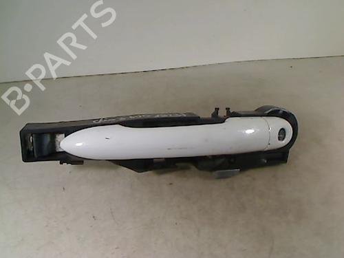 Used Front left exterior door handle RENAULT CLIO III (BR0/1, CR0/1) 1.5 dCi (75 hp) 26070496