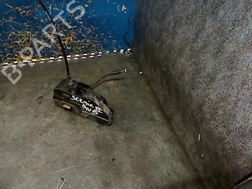 Used Front right lock RENAULT SCÉNIC II (JM0/1_) 1.9 dCi (JM0G, JM12, JM1G, JM2C) (120 hp) 26107370