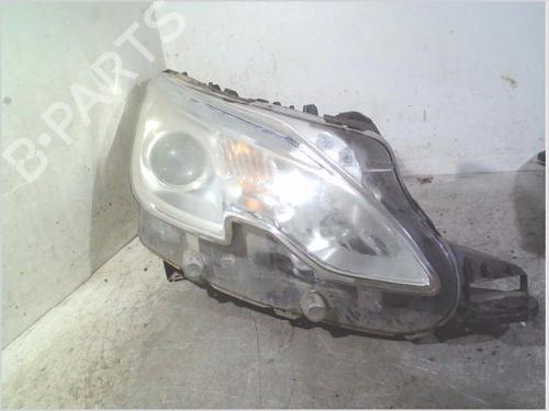 Used Right headlight Right headlight PEUGEOT 2008 I (CU_) 1.6 BlueHDi 120 (120 hp) 32871822 32871822