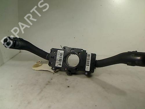 Commodo Essuie Glace / Phare VW PASSAT B5.5 Variant (3B6) 1.9 TDI (130 hp) 32041284