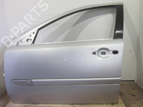 Porta anteriore sinistra RENAULT LAGUNA II Grandtour (KG0/1_) 1.9 dCi (125 hp) 26091917