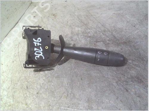 Używane Przełącznik RENAULT MASTER II Van (FD) 1.9 dCi 80 (FD0P) (82 hp) 30081034