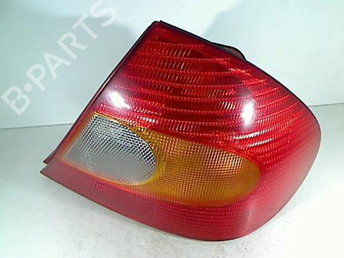 Used Right taillight FORD MONDEO II (BAP) 1.8 TD (90 hp) 26106236