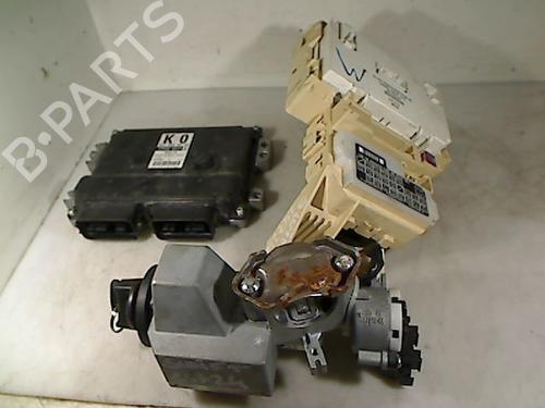Computer motormanagement SUZUKI SWIFT III (MZ, EZ) 1.3 (RS413, ZC11S) (92 hp) 26079537