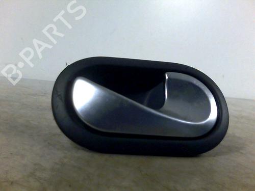 Used Front right interior door handle RENAULT SCÉNIC II (JM0/1_) 1.9 dCi (JM0G, JM12, JM1G, JM2C) (120 hp) 26066978