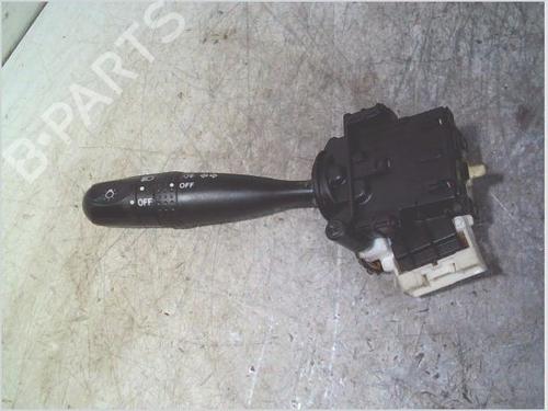 Commande de phare TOYOTA YARIS (_P1_) 1.4 D-4D (NLP10_, NLP10R) (75 hp) 26293137