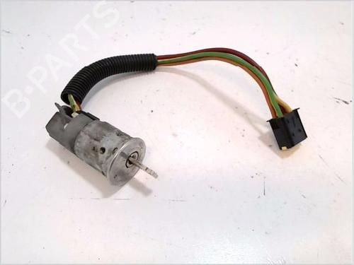 Used Ignition barrel RENAULT SCÉNIC I MPV (JA0/1_, FA0_) 1.8 16V (JA12, JA1R, JA1M, JA1A) (115 hp) 26118123
