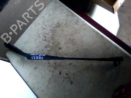 Used Front windshield wiper arm VW POLO (9N_, 9A_) 1.2 12V (64 hp) 26065728