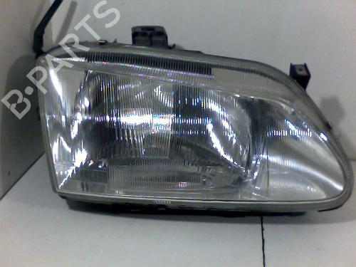 Used Right headlight RENAULT MEGANE I (BA0/1_) 1.6 e (BA0F, BA0S) (90 hp) 26075158