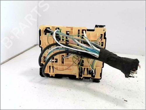 Fuse box PEUGEOT 208 I (CA_, CC_) 1.6 HDi | BP26578705E1 