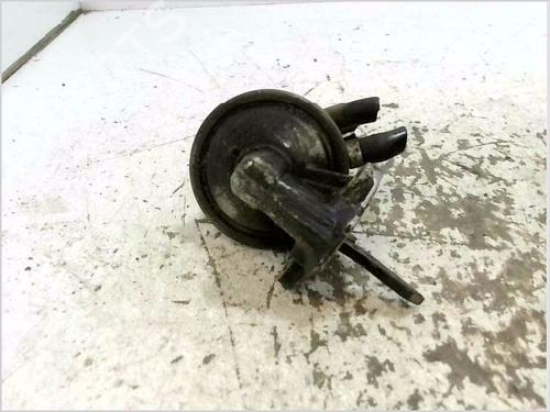 Used Fuel pump RENAULT 11 (B/C37_) 1.4 (B/C373, B/C37R) (67 hp) 30755759