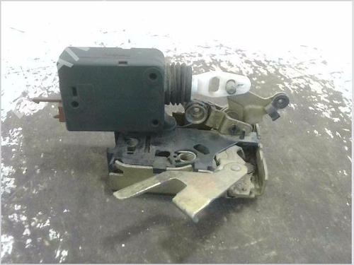 Used Rear left lock Rear left lock PEUGEOT 106 II (1A_, 1C_) 1.1 i (60 hp) 40047278 40047278