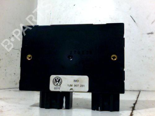Låskasse VW NEW BEETLE (9C1, 1C1) 1.9 TDI (90 hp) 26108068