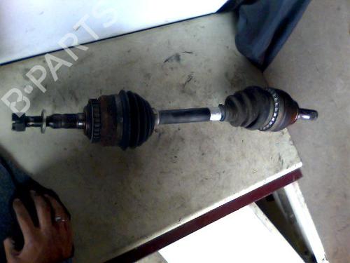 Used Left front driveshaft OPEL VECTRA B (J96) 1.8 i 16V (F19) (115 hp) 26083823